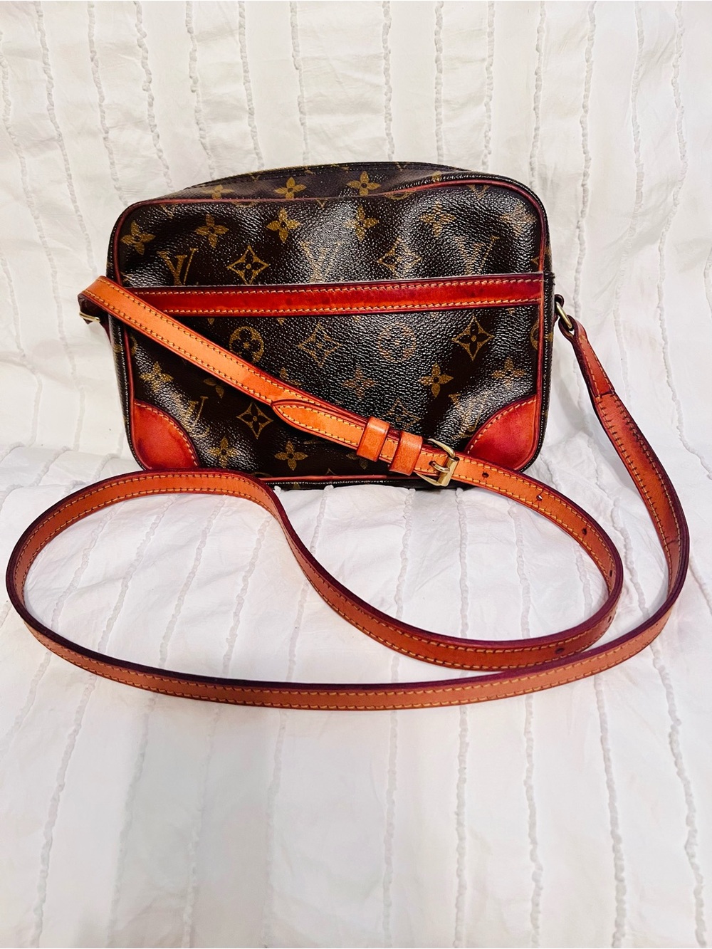 Louis Vuitton Monogram Trocadero Crossbody with Tan Leather Trim